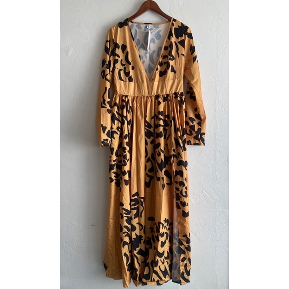 🌀NWT Yellow and black Maxi Dress - Picture 10 of 14